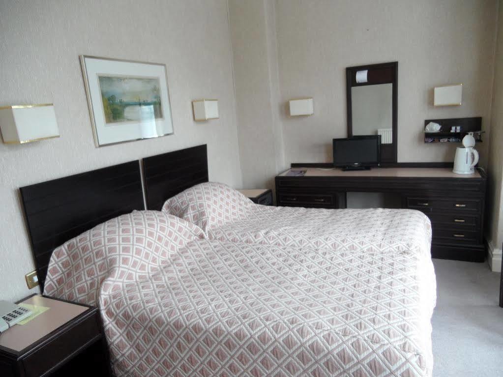 Glen Usk Hotel 랜드린도드웰스 외부 사진