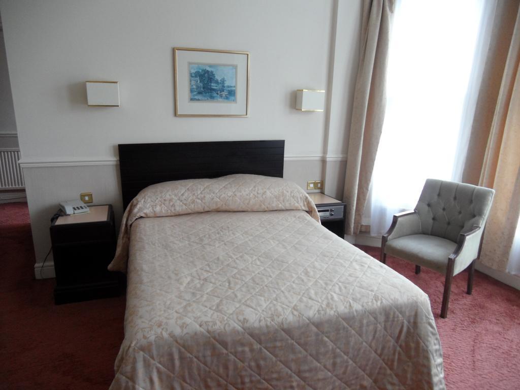 Glen Usk Hotel 랜드린도드웰스 외부 사진