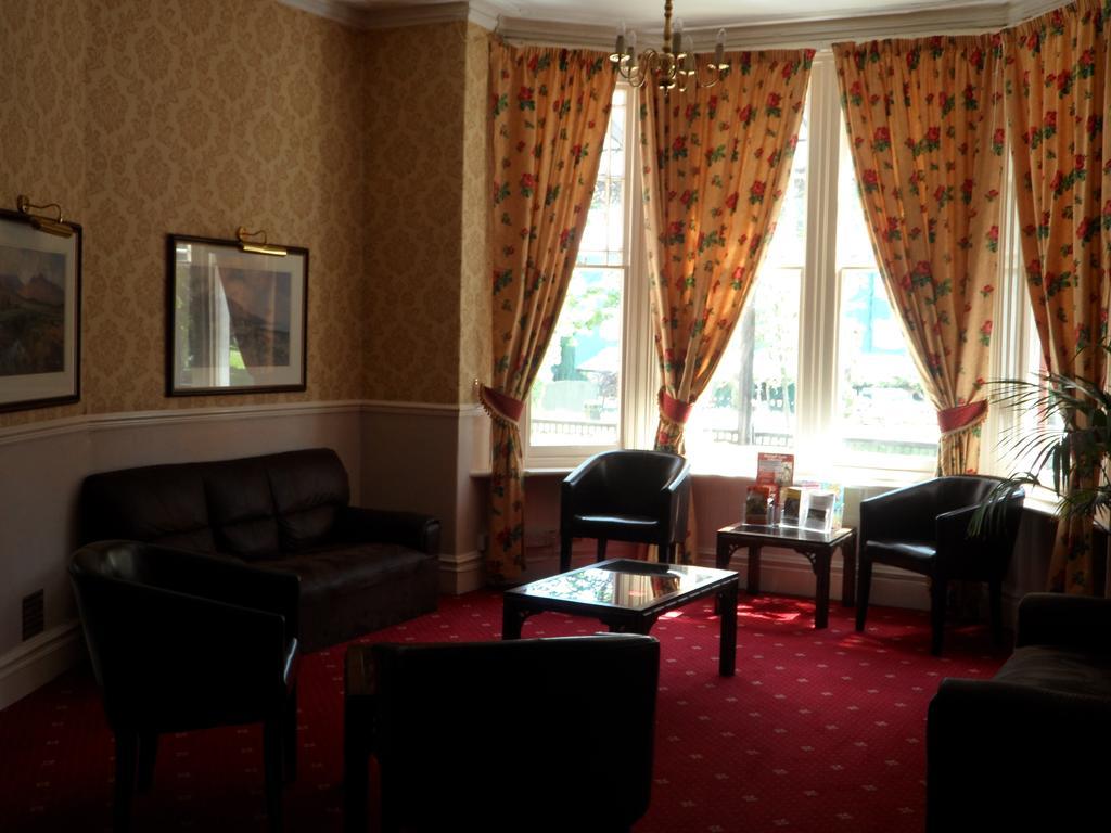 Glen Usk Hotel 랜드린도드웰스 외부 사진